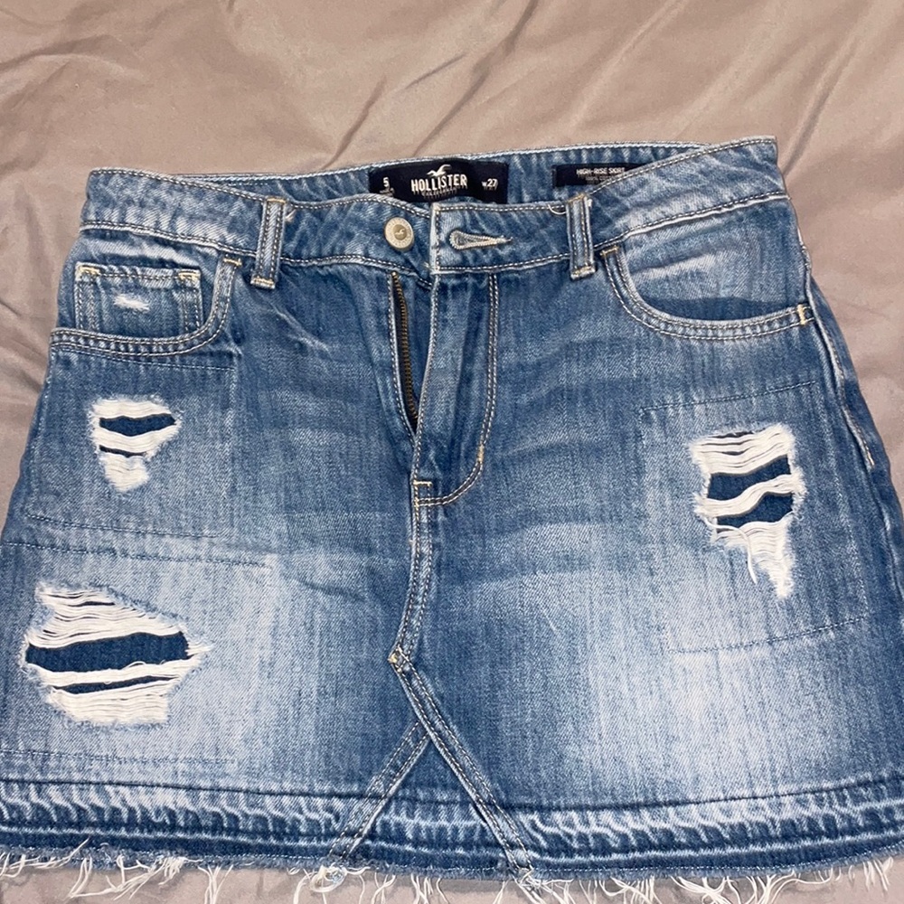 Hollister high rise skirt